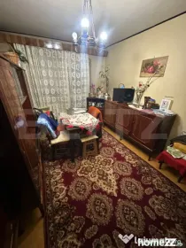 Apartament 2 camere decomandat, 44 mp, balcon 6 mp, etaj int