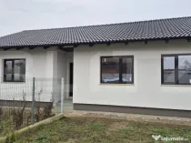 Casa cu 4 camere semifinisata, 92 mp, teren 400 mp, in Veti