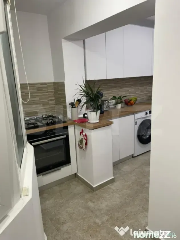Apartament 3 camere, 74 mp, zona Micro 5 - Targoviste (Dambovita)