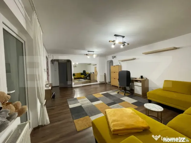 Apartament 3 camere, 74 mp, zona Micro 5 - Targoviste (Dambovita)