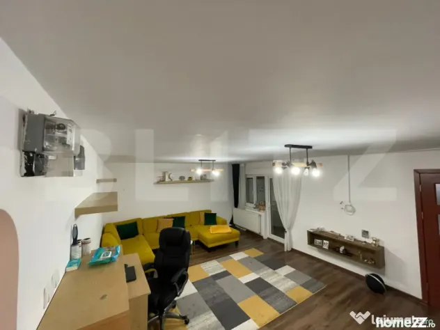 Apartament 3 camere, 74 mp, zona Micro 5 - Targoviste (Dambovita)