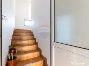 Casa de vanzare | 5 camere | Teren 1,100 mp | STUPINI | C... 