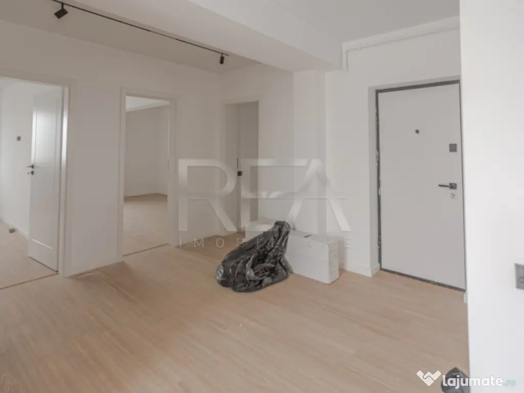 Penthouse 4 Camere | Bloc 2025 | Militari