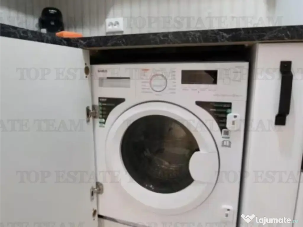 Apartament superb 2 camere, mobilat si utilat de lux, parcar