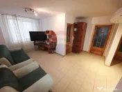 Apartament cu 4 camere de vânzare în zona Calea Romanului 