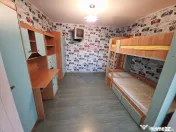 Apartament cu 4 camere de vânzare în zona Calea Romanului 