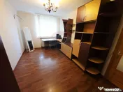 Apartament cu 4 camere de vânzare în zona Calea Romanului 