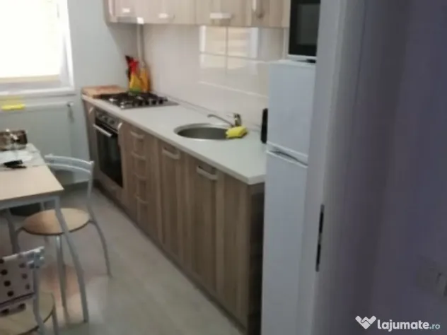 2 camere in zona Politehnica