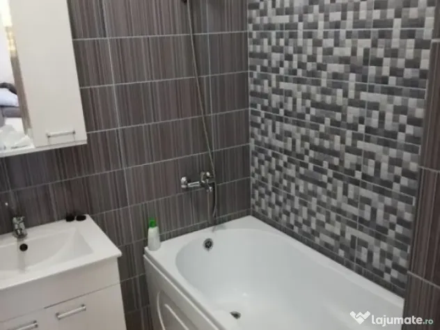 2 camere in zona Politehnica