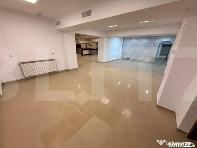 Spatiu comercial - zona Romarta