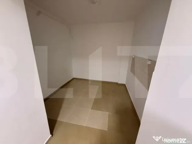 Spatiu comercial - zona Romarta