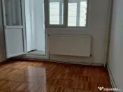 Apartament 2 camere – Port, etaj 1/4 – 3 balcoane, ce... 