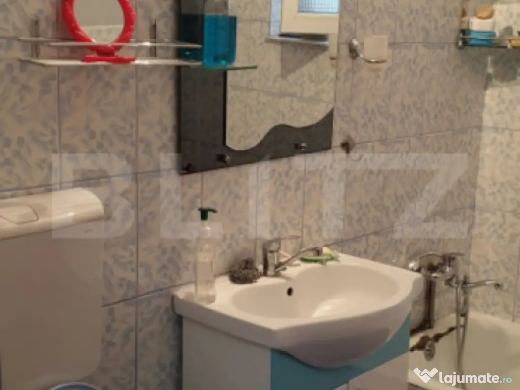 Apartament decomandat -zona Mall