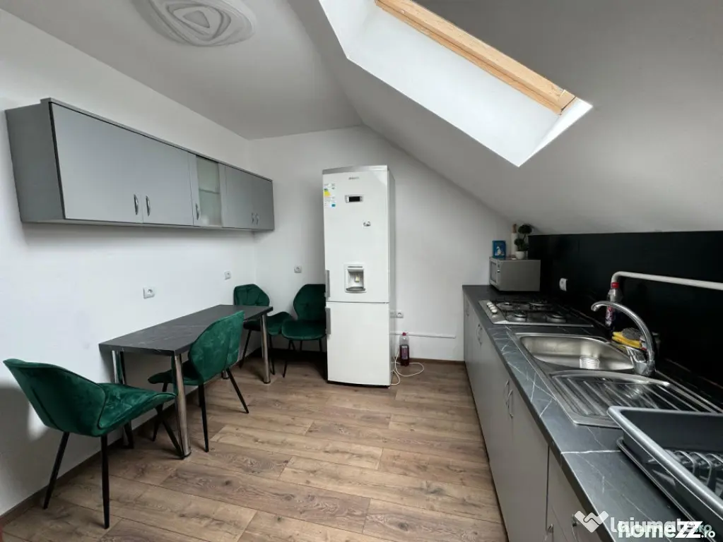 Apartament modern , 2 camere, Radauti