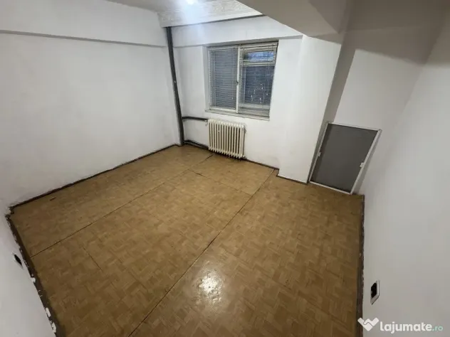 Apartament 3 camere zona Far