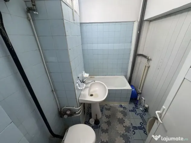 Apartament 3 camere zona Far