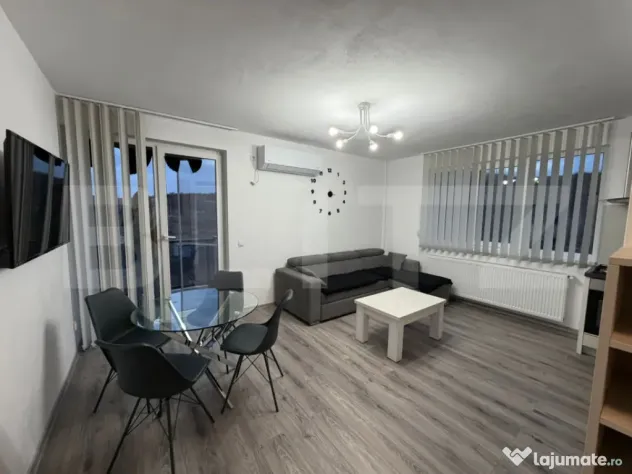 Apartament 3 camere, cochet, 50 mp, parcare, zona Tineretulu