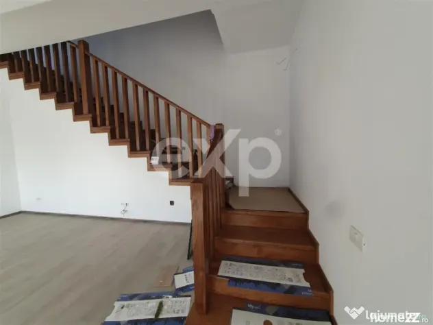 TVA inclus | Casa finisata la cheie 4 camere Trivale | Comis