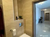 Apartament 3 camere de vanzare, zona Intre Lacuri 