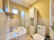 Casă cu 5 camere de vânzare în zona 3 Insule, Arad 