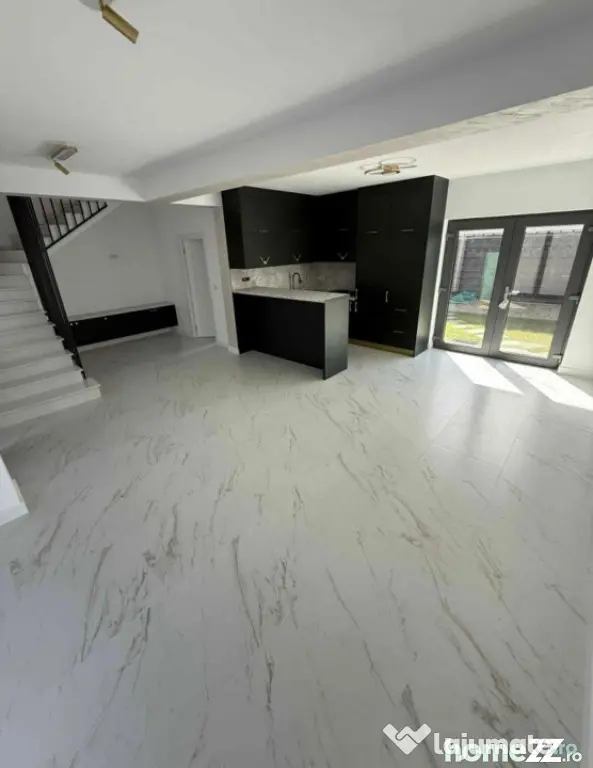 Duplex de inchiriat, 147 mp, Zona centrala, Radauti - Radauti (Suceava)