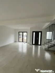 Duplex, 147 mp, Zona centrala, Radauti