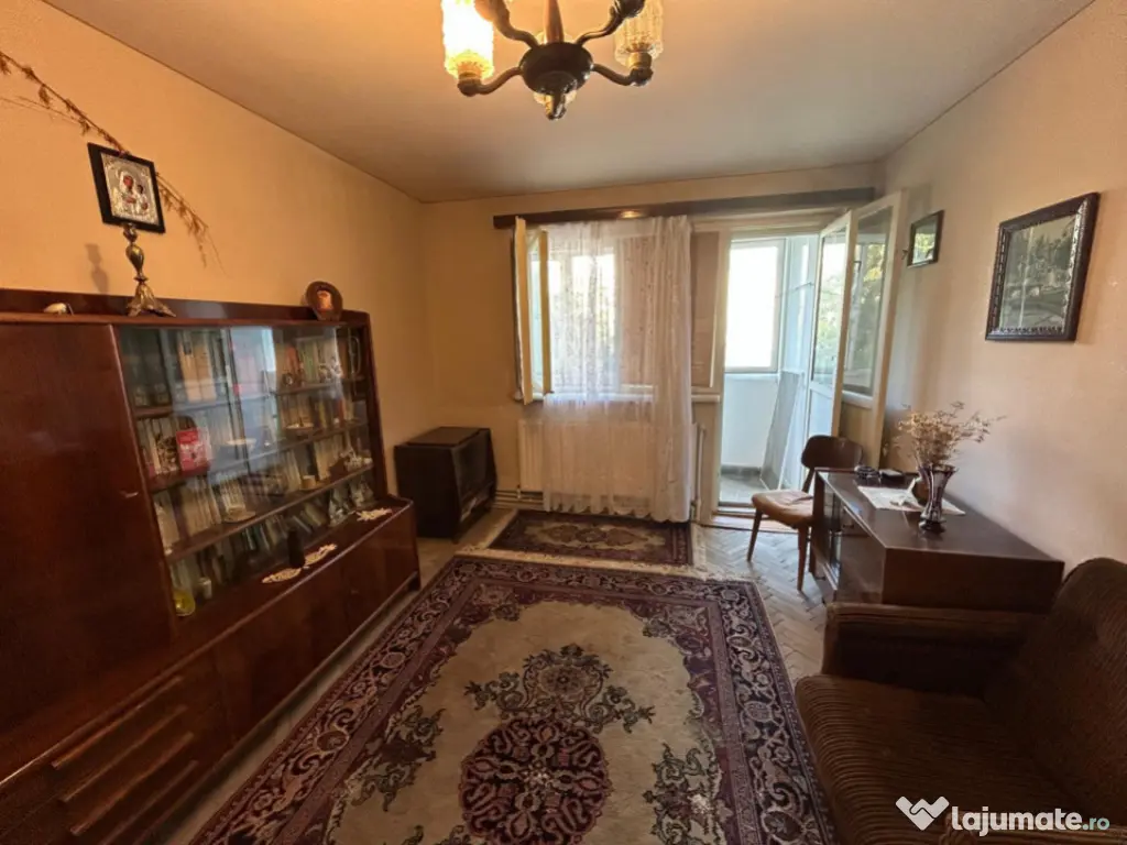 - Apartament 2 camere confort 1, etaj 2, Calea Galati