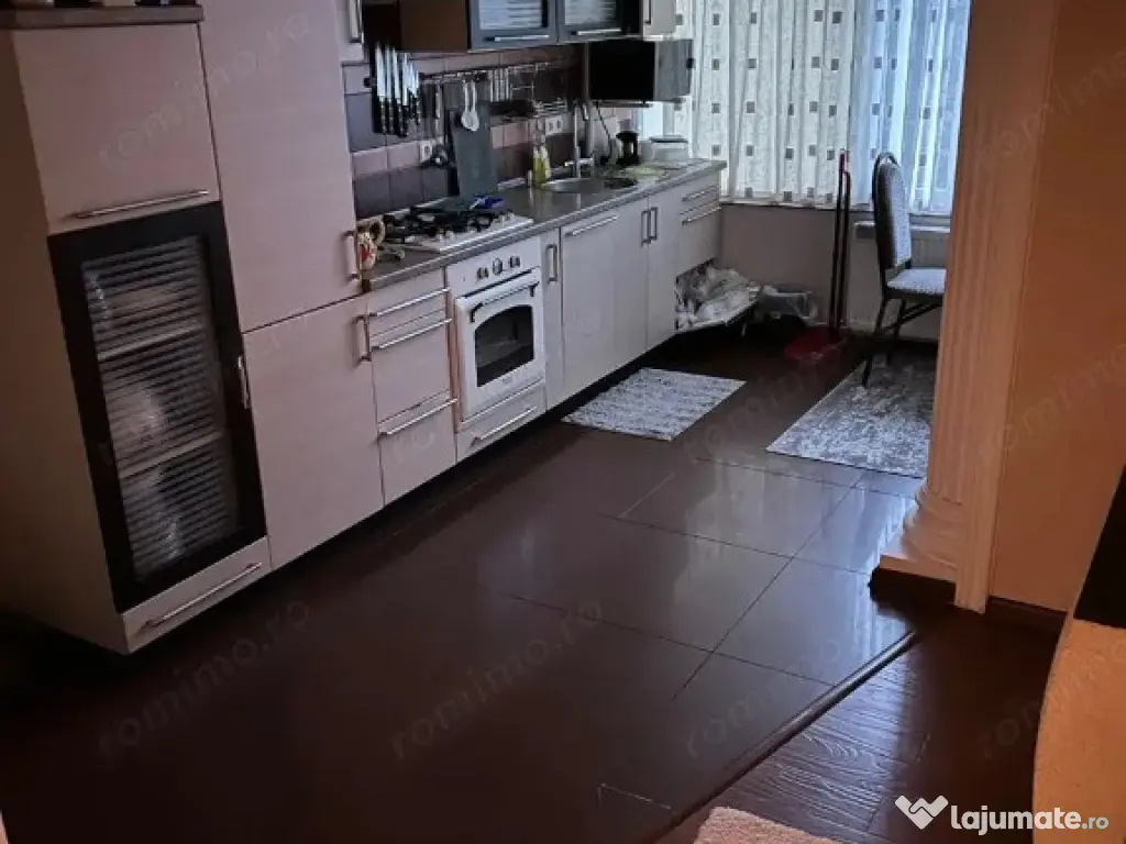 Apartament cu 3 camere situat in Militari Residence