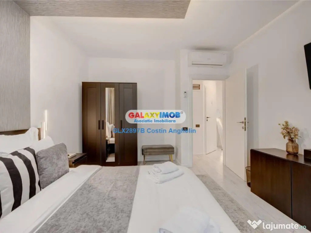 L-Heritage Collection: City View (Regim Hotelier) - Romana