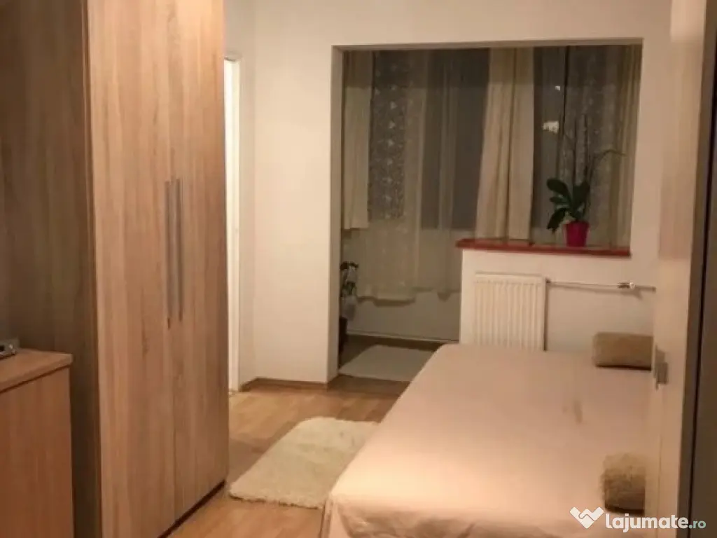 Amzei- doua camere semidecomandat