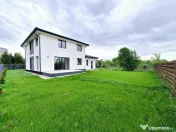 Vila 5 camere cu garaj langa Paradisul Verde 