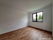 Vila 5 camere cu garaj langa Paradisul Verde 