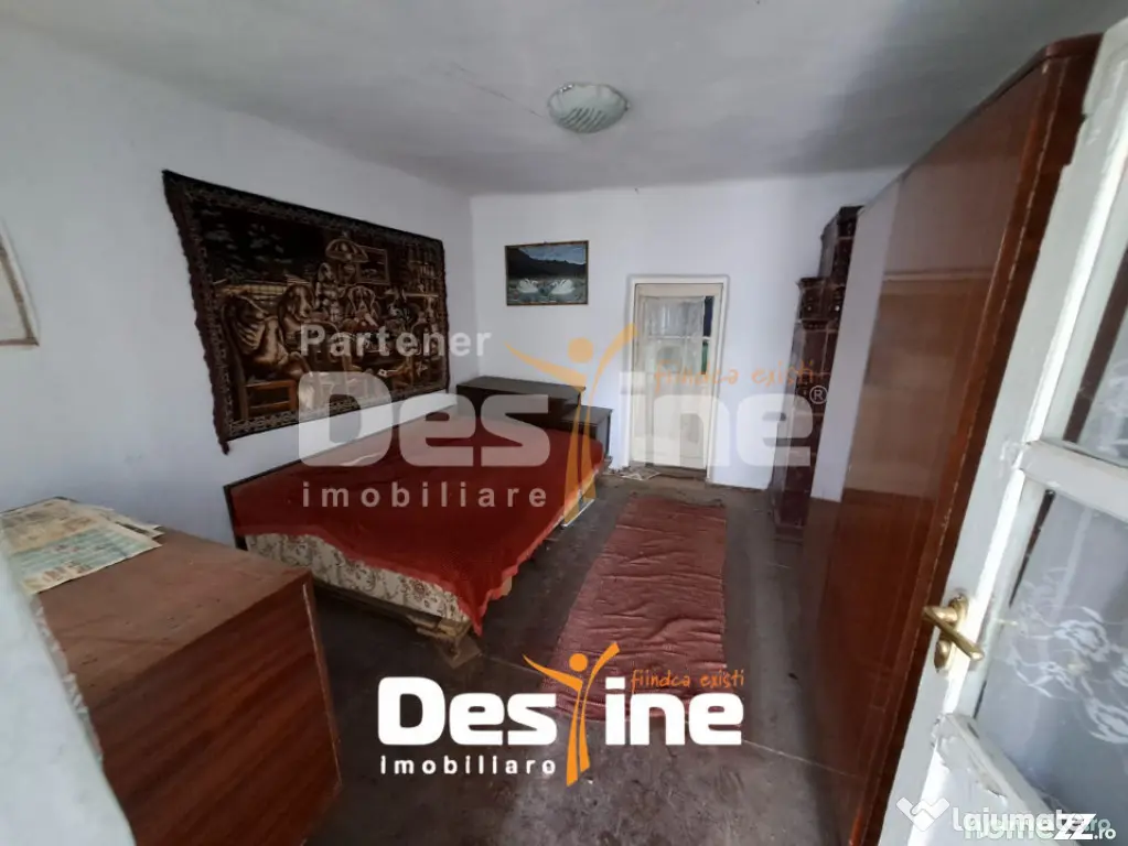 URICANI , CASA 78 MP,TEREN 1250 MP, 81.250 EURO