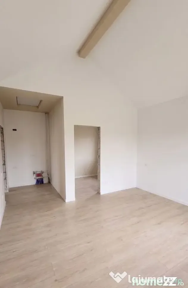 Apartament cu 2 camere 59,40 mp + 30 mp pod - Busteni car...