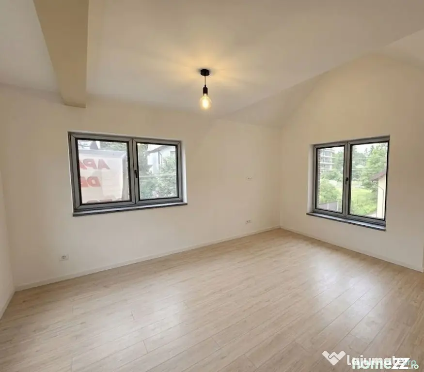 Apartament cu 2 camere 59,40 mp + 30 mp pod - Busteni car...