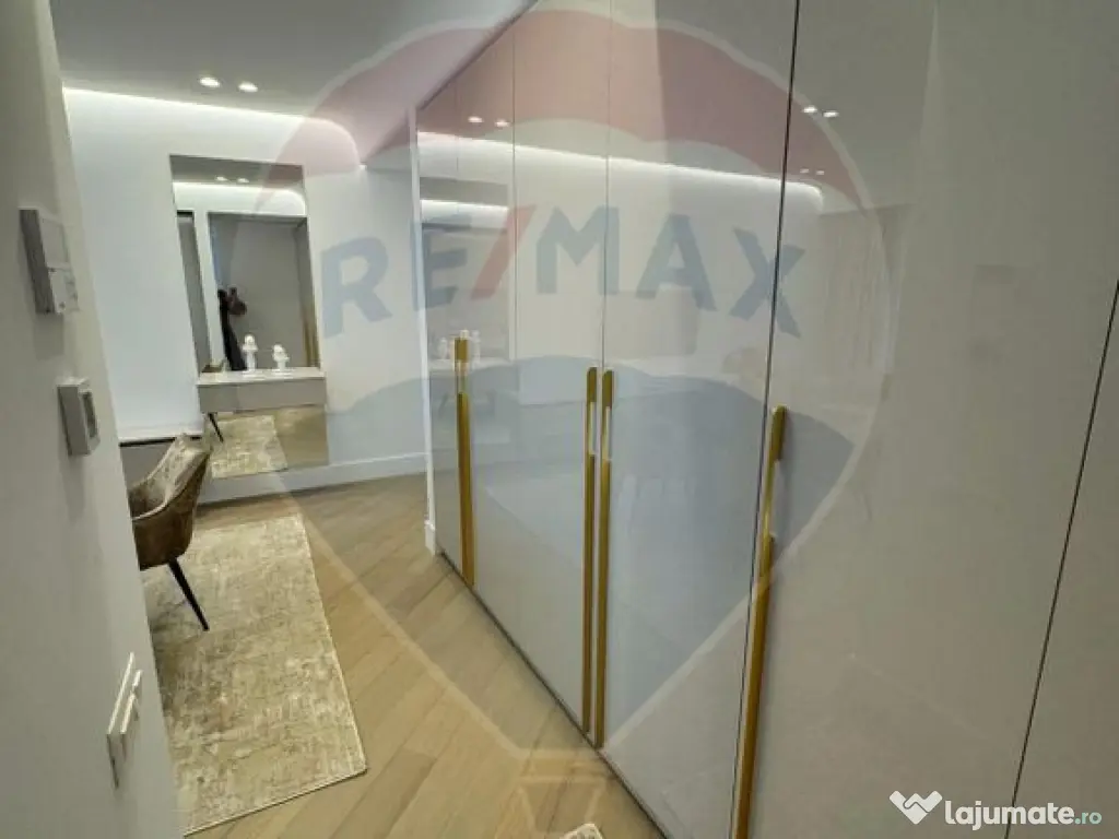 DE INCHIRIAT Apartament 3 camere – Cortina 126, Iancu N...