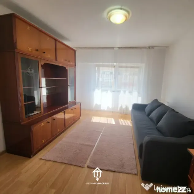 Apartament cu 2 camere decomandat | Str Garii