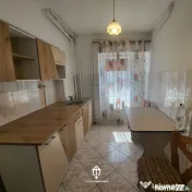 Apartament cu 2 camere decomandat | Str Garii 