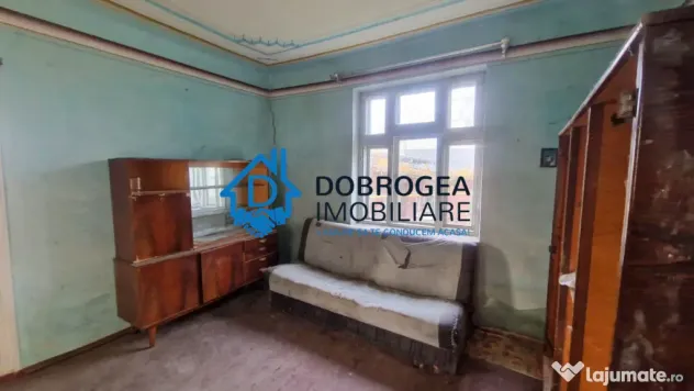 ZONA CENTRALA- CASA DEMOLABILA ,TEREN 733 MP, DESCHIDERE S