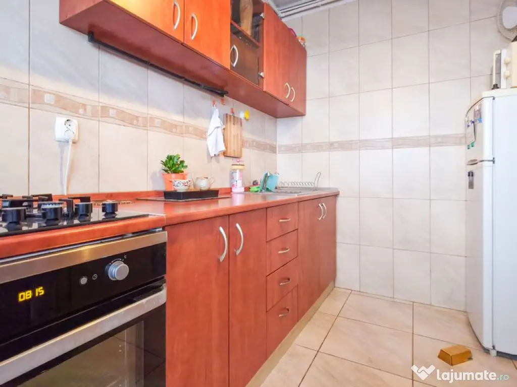 Apartament 2 camere Calea Griviței–1 Mai Metrou-vedere...