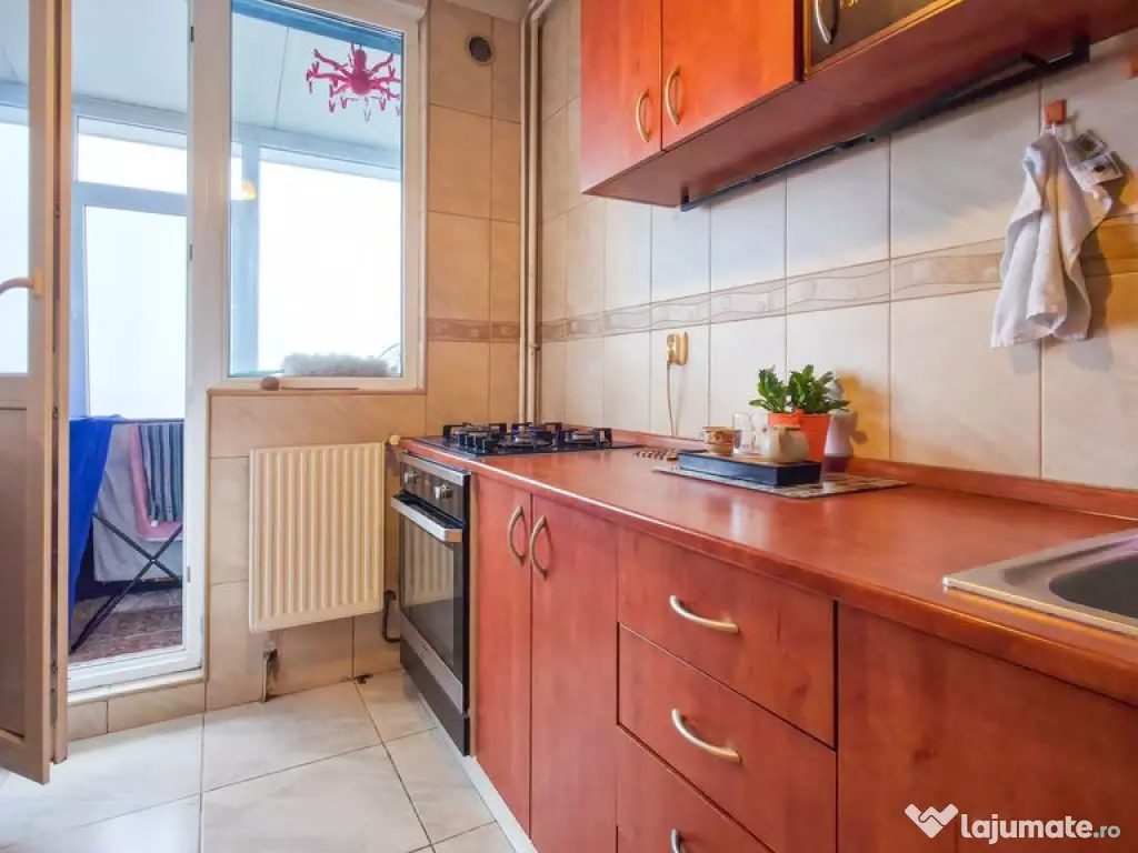 Apartament 2 camere Calea Griviței–1 Mai Metrou-vedere...