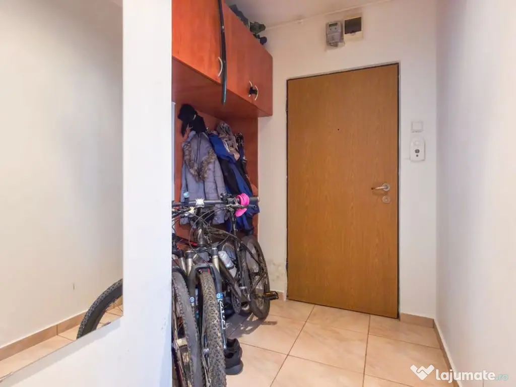 Apartament 2 camere Calea Griviței–1 Mai Metrou-vedere...