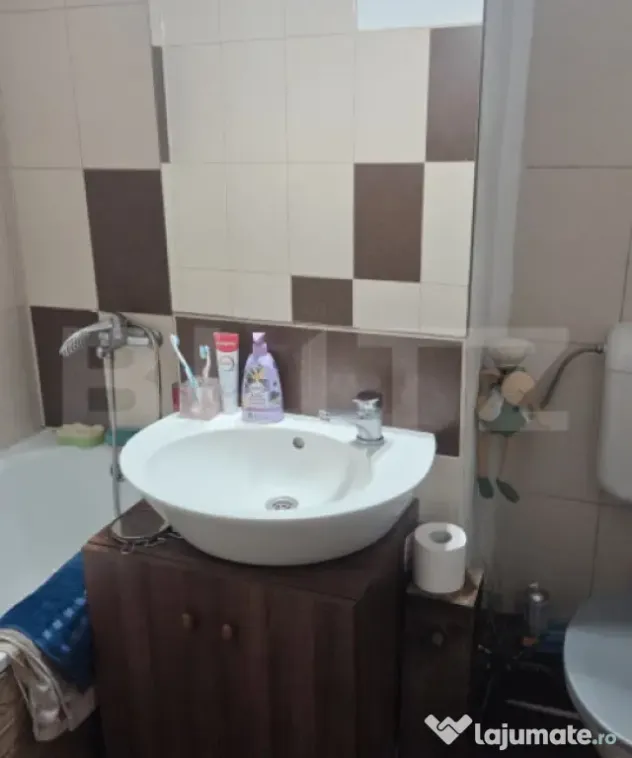 Apartament 2 camere, 54 mp utili, zona Cetatii