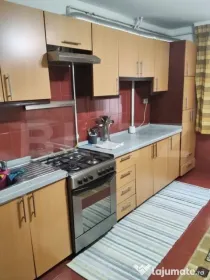 Apartament 3 camere, decomandat, parter, 70 mp, zona Burduje