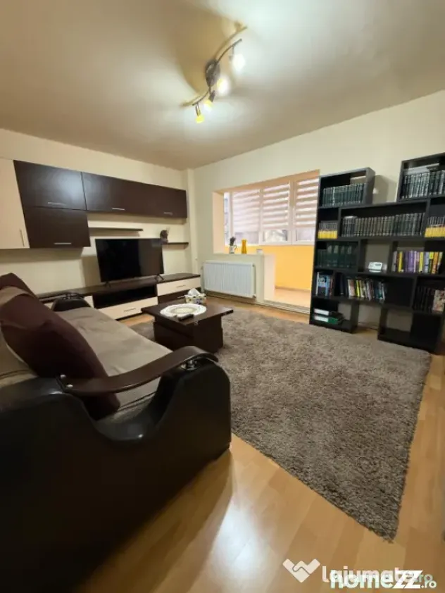 Apartament 3 camere, 75 mp, zona Cornițoiu - Craiova (Dolj)