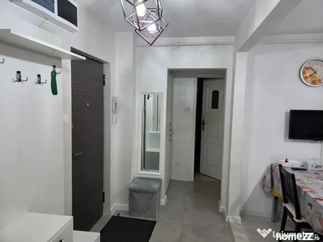 Apartament 3 camere, 75 mp, zona Cornițoiu - Craiova (Dolj)
