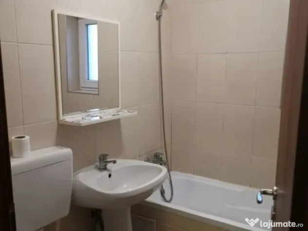 Garsoniera zona Panduri