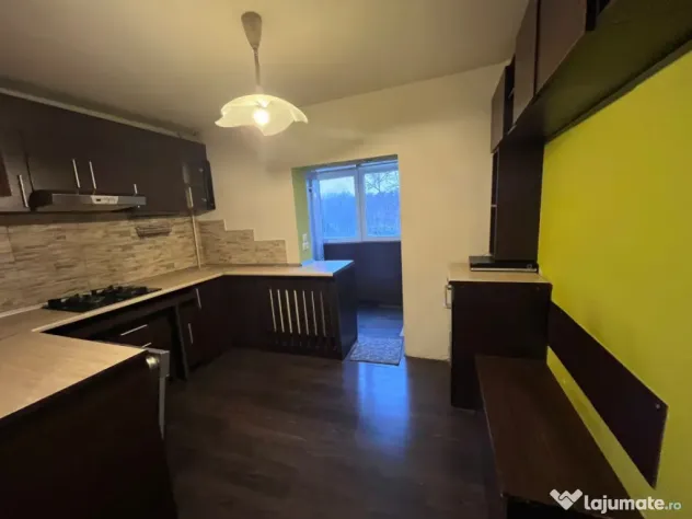 Apartament 3 camere decomandat, 71.84 mp, zona 1 Mai
