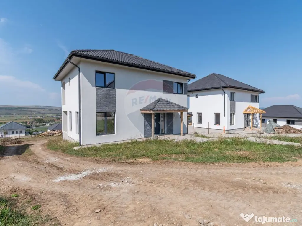 Casa cu 4 camere de vanzare, Jucu de Sus, Frasinului Nr.6...