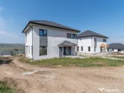 Casa cu 4 camere de vanzare, Jucu de Sus, Frasinului Nr.6... 